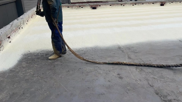 聚氨酯屋頂保溫